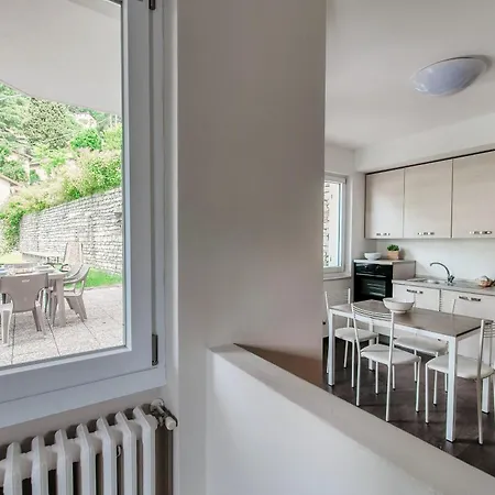 Amazing View - Bymyhomeincomo * Moltrasio