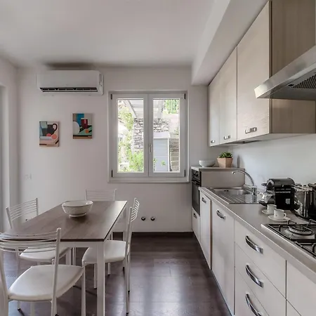 Amazing View - Bymyhomeincomo *