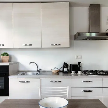 Apartment Amazing View - Bymyhomeincomo Moltrasio