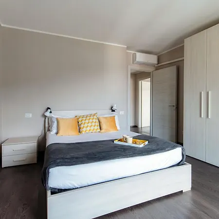 Amazing View - Bymyhomeincomo モルトラージオ