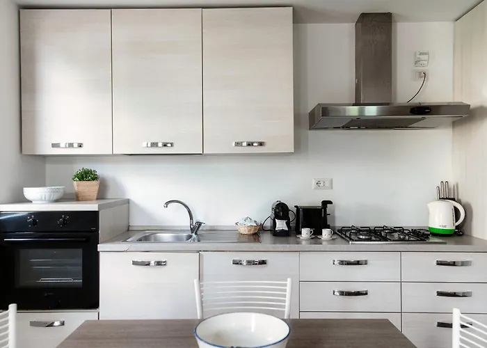 דירה Amazing View - Bymyhomeincomo מולטראזיו