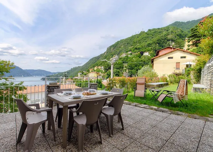 Amazing View - Bymyhomeincomo דירה